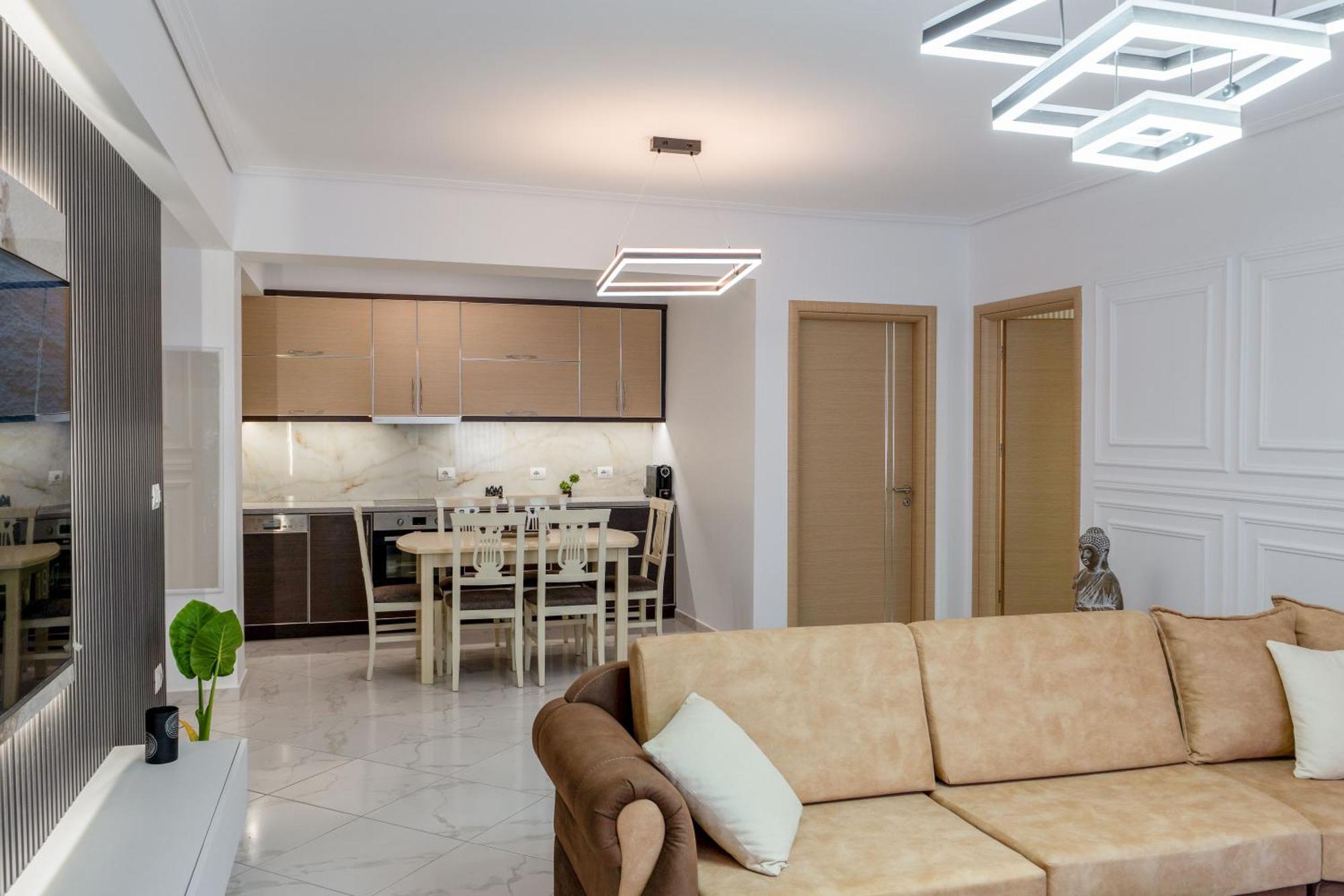 Mato Luxury Apartments Sarandë Buitenkant foto