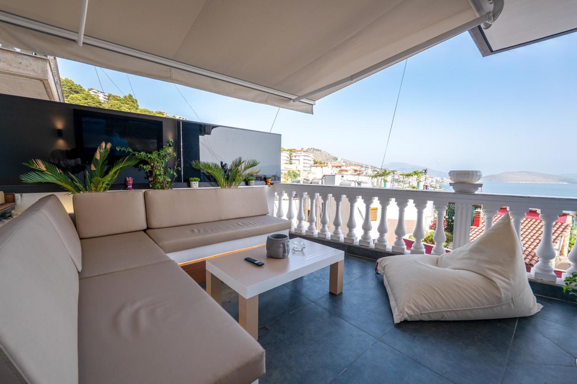 Mato Luxury Apartments Sarandë Buitenkant foto
