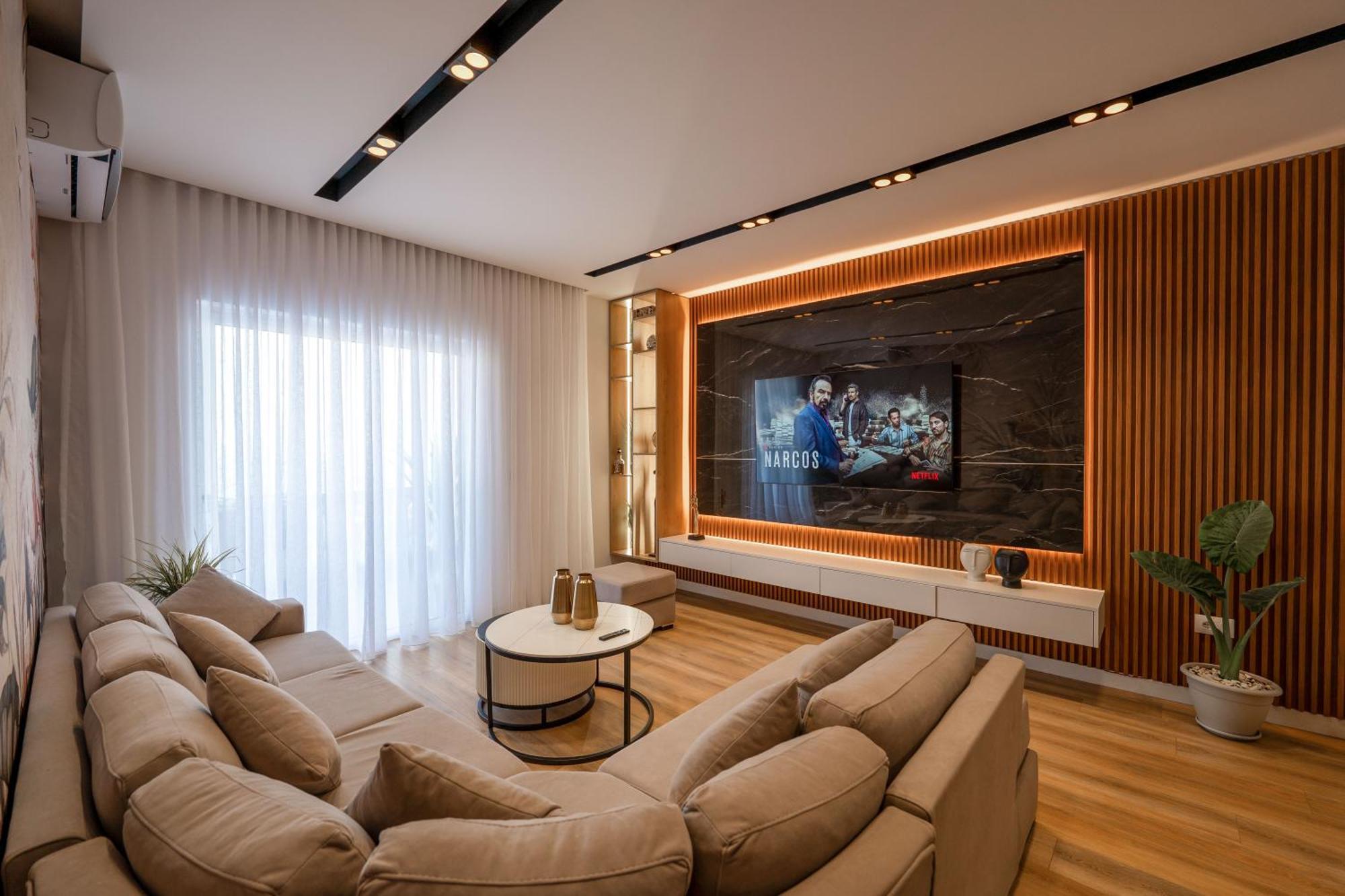 Mato Luxury Apartments Sarandë Buitenkant foto